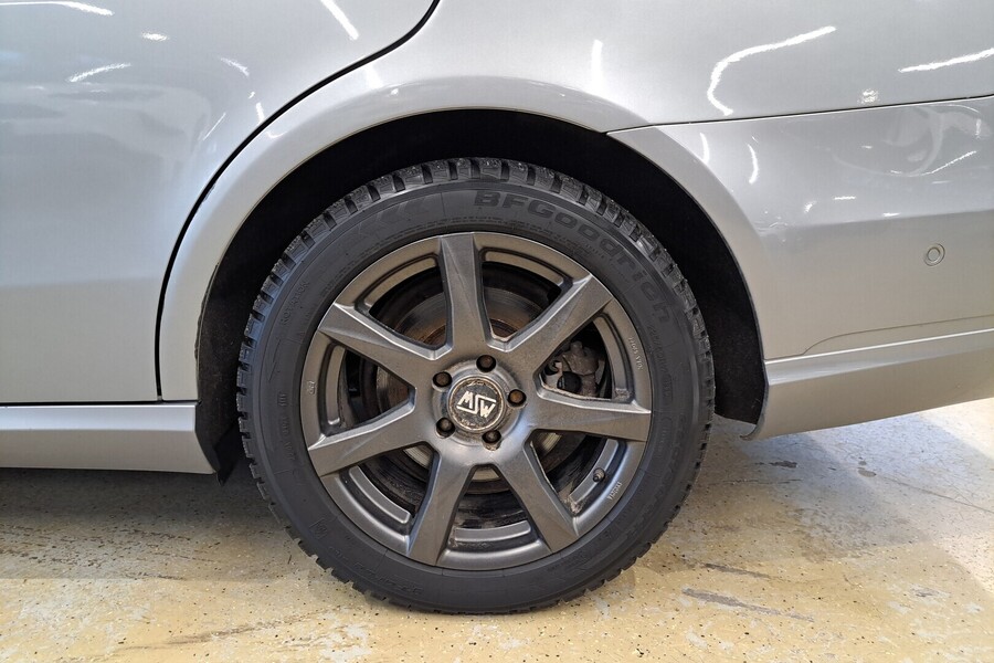 Mercedes-Benz E vaihtoauto