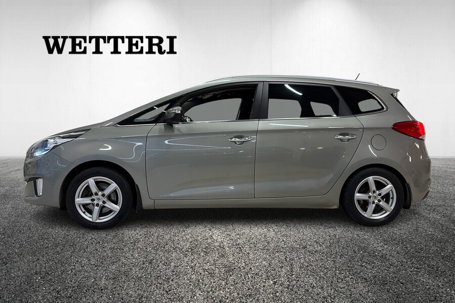 Kia Carens vaihtoauto