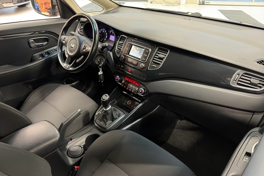 Kia Carens vaihtoauto
