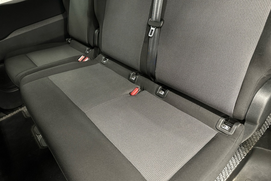 Peugeot Traveller vaihtoauto