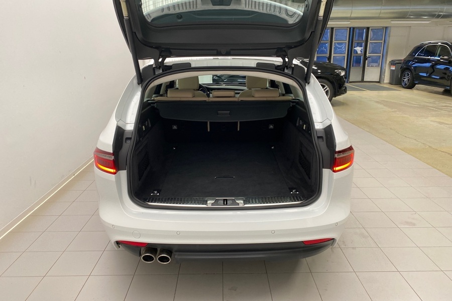 Jaguar XF vaihtoauto