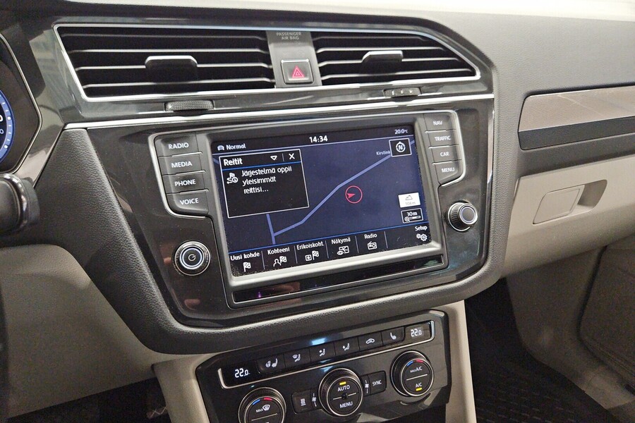 Volkswagen Tiguan vaihtoauto