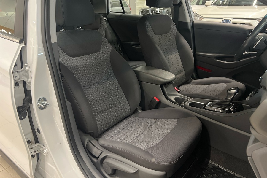 Hyundai IONIQ plug-in vaihtoauto