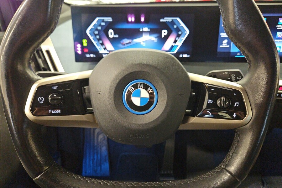BMW iX vaihtoauto