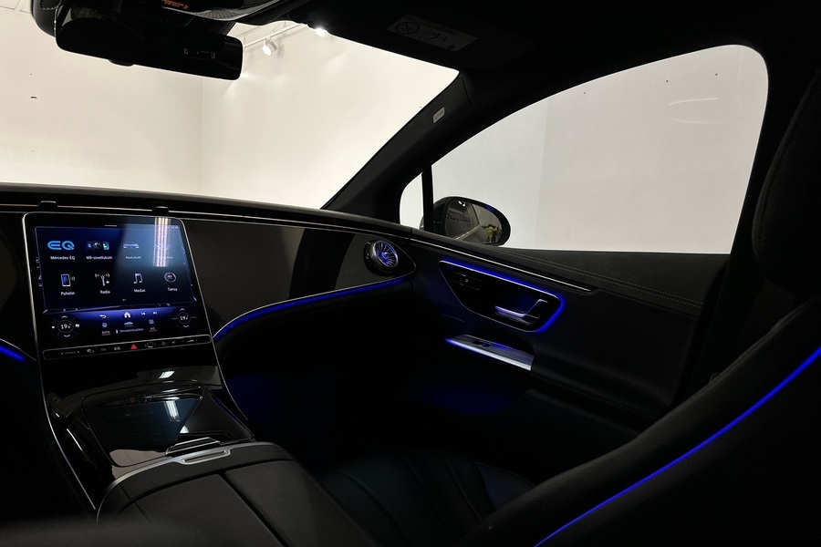 Mercedes-Benz EQE vaihtoauto