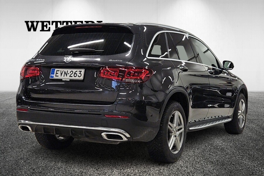 Mercedes-Benz GLC vaihtoauto