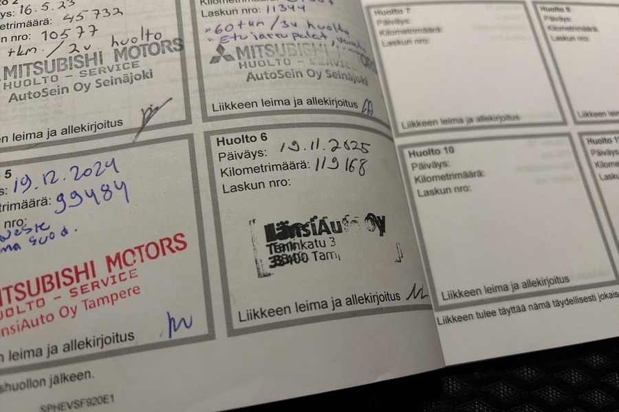 Mitsubishi Outlander PHEV vaihtoauto