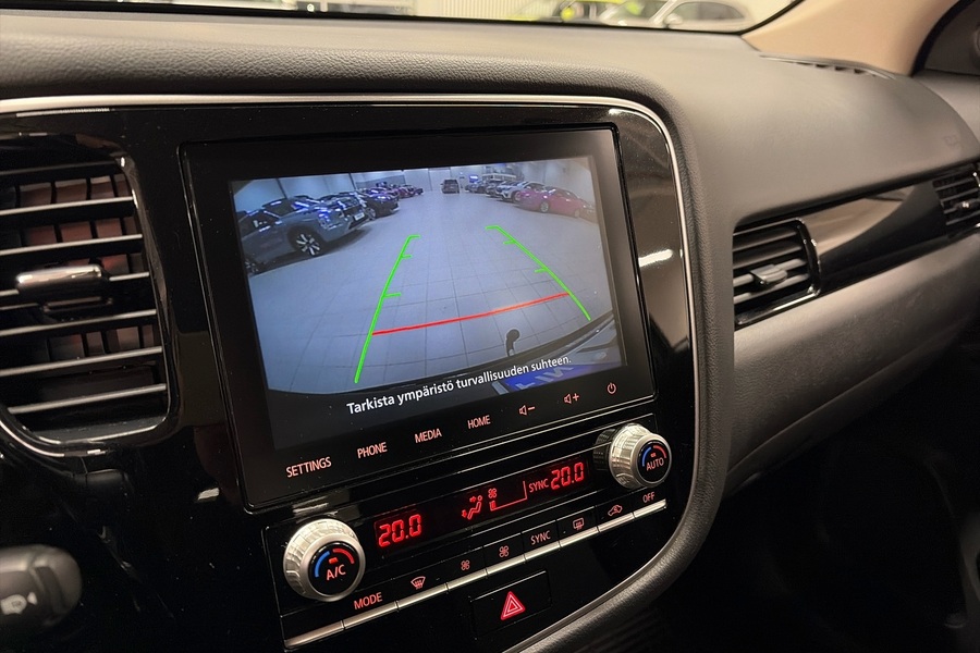 Mitsubishi Outlander PHEV vaihtoauto