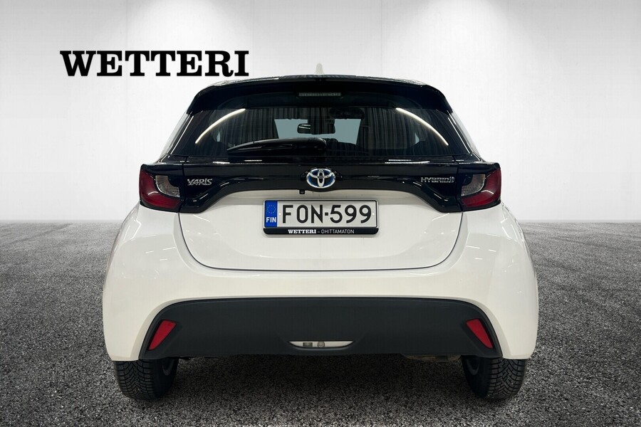 Toyota Yaris vaihtoauto