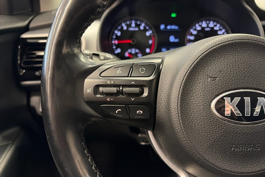 Kia Stonic vaihtoauto