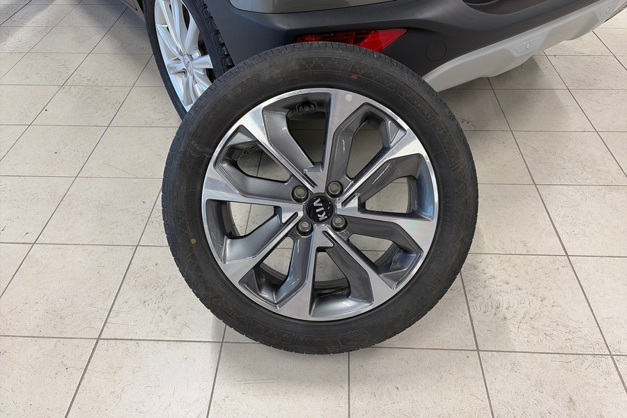 Kia Stonic vaihtoauto