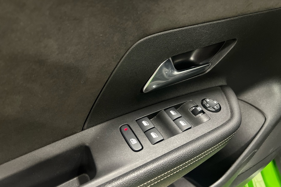 Opel Mokka-e vaihtoauto