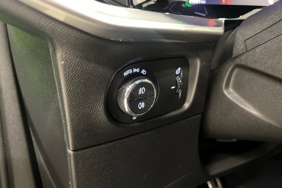 Opel Mokka-e vaihtoauto