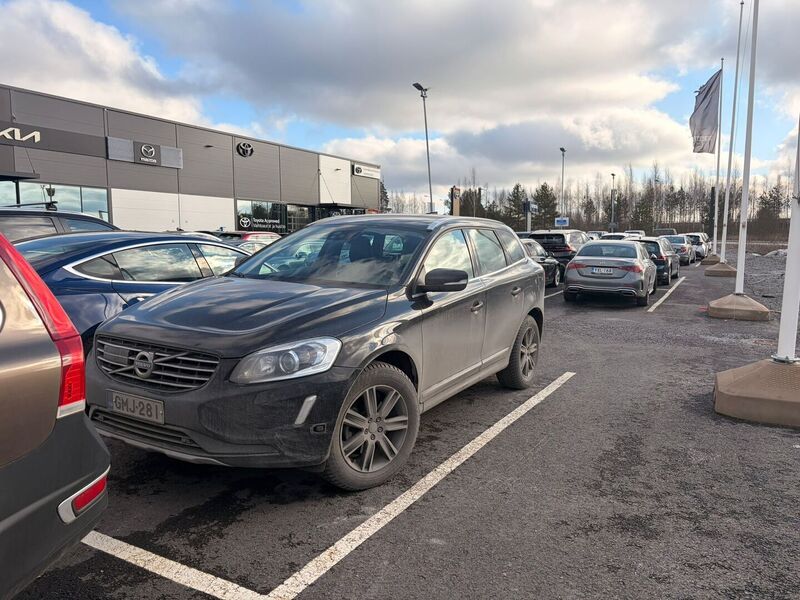 Volvo XC60 vaihtoauto