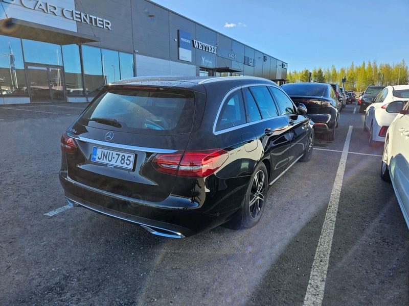 Mercedes-Benz C vaihtoauto