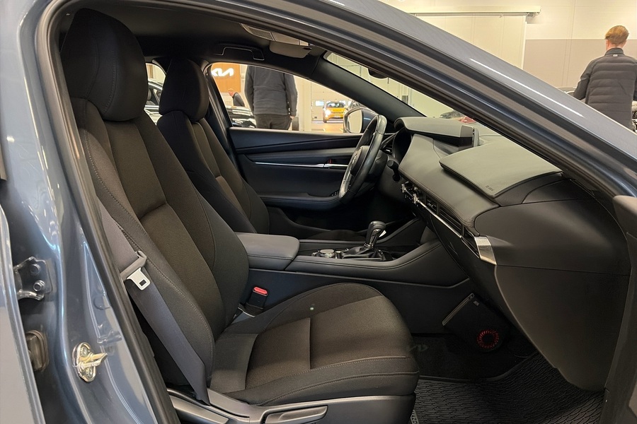 Mazda 3 vaihtoauto