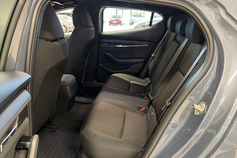 Mazda 3 vaihtoauto