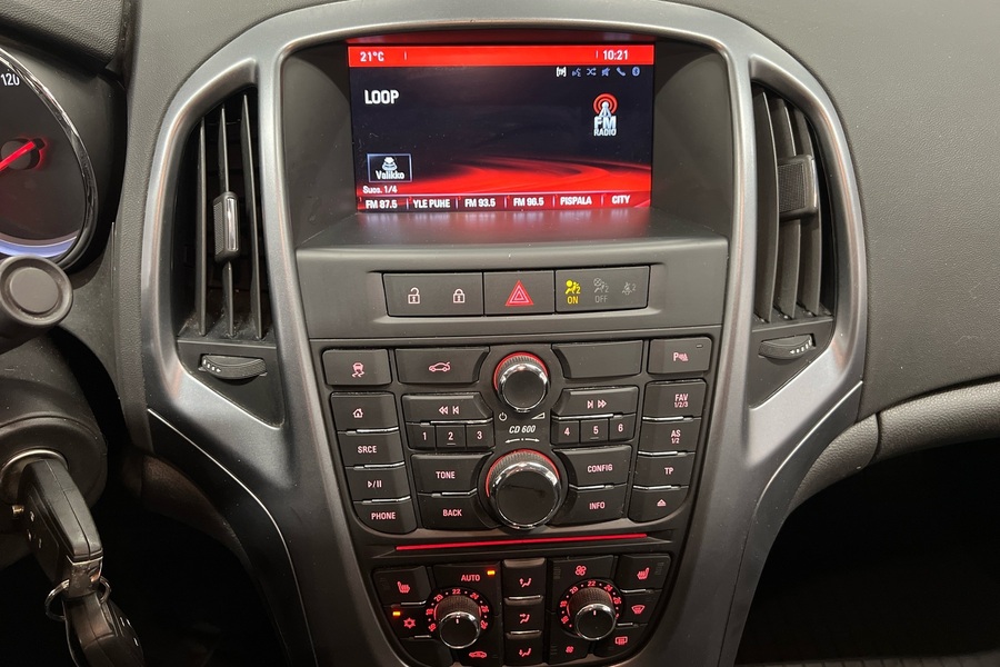 Opel Astra vaihtoauto