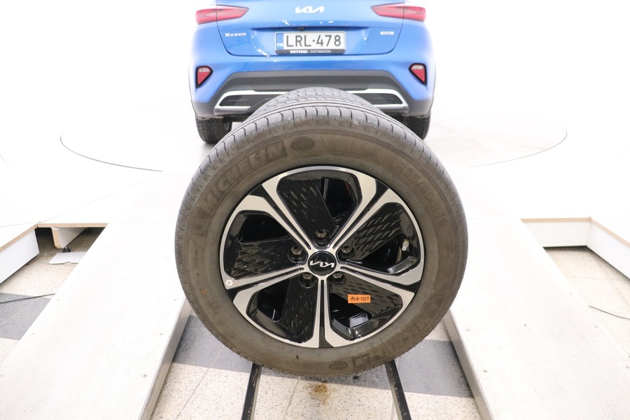 Kia XCeed vaihtoauto