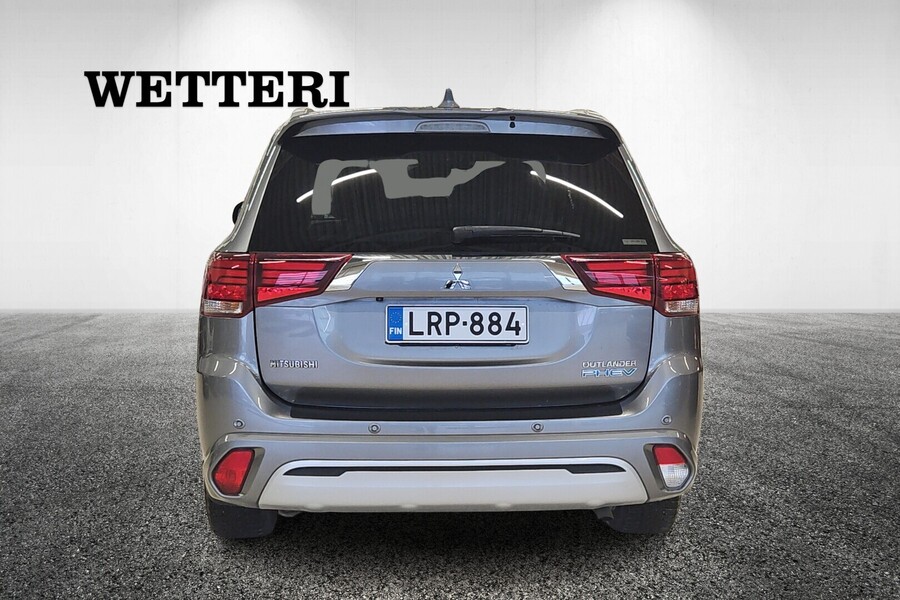Mitsubishi Outlander PHEV vaihtoauto