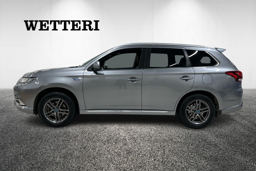 Mitsubishi Outlander PHEV vaihtoauto