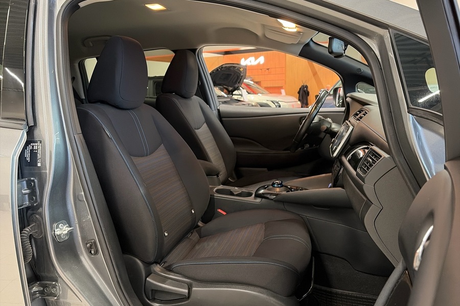 Nissan Leaf vaihtoauto