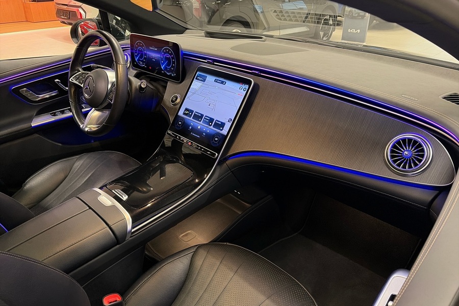 Mercedes-Benz EQE vaihtoauto