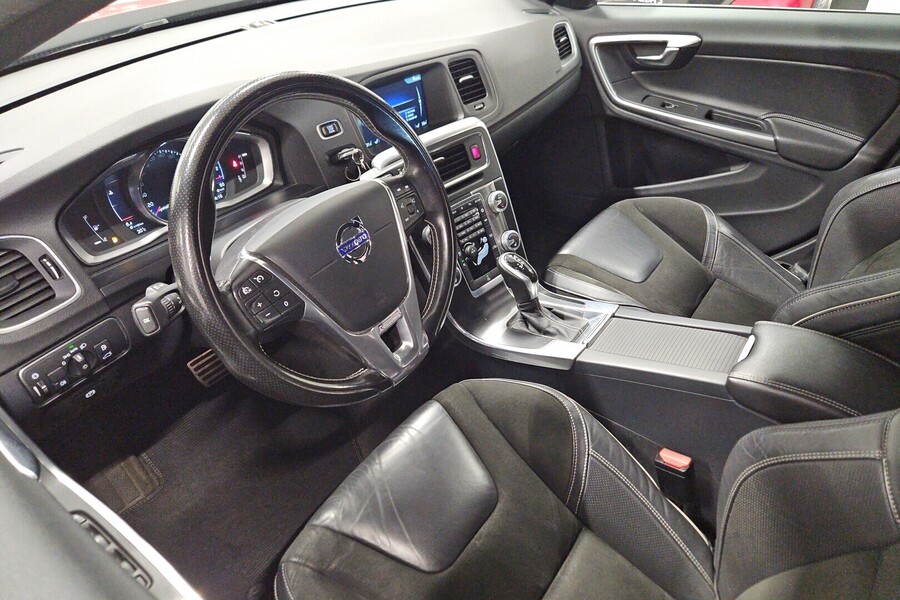 Volvo V60 vaihtoauto