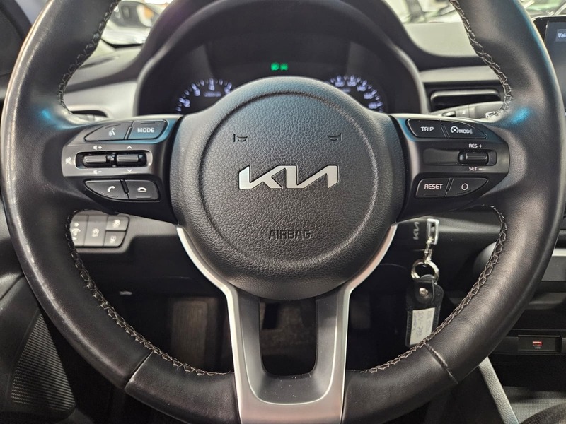 Kia Stonic vaihtoauto