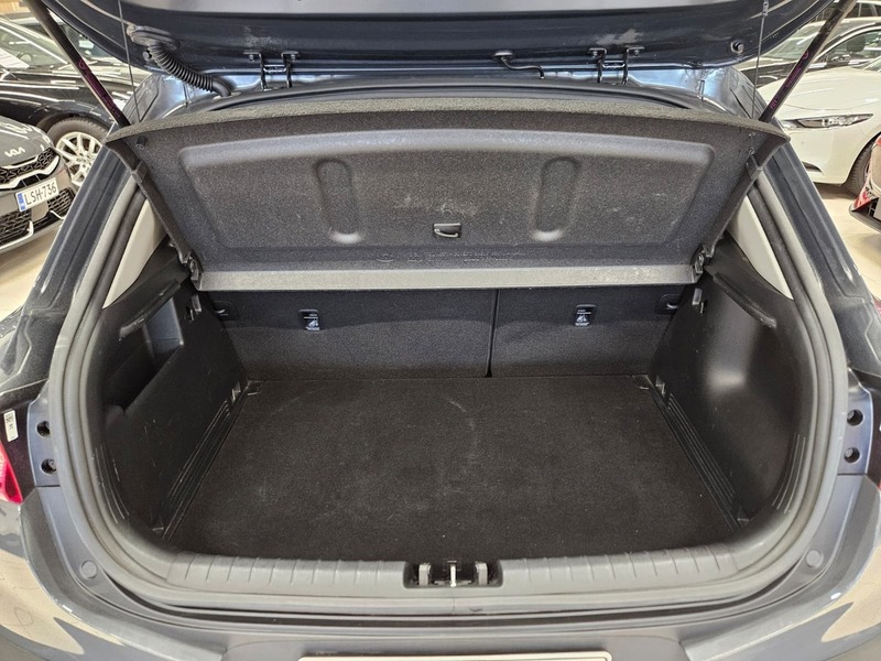 Kia Stonic vaihtoauto