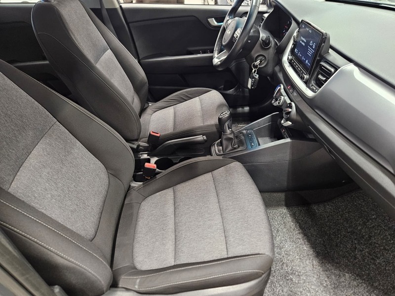 Kia Stonic vaihtoauto