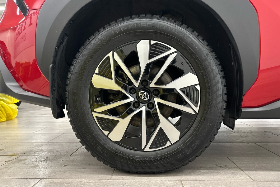 Toyota bZ4X vaihtoauto