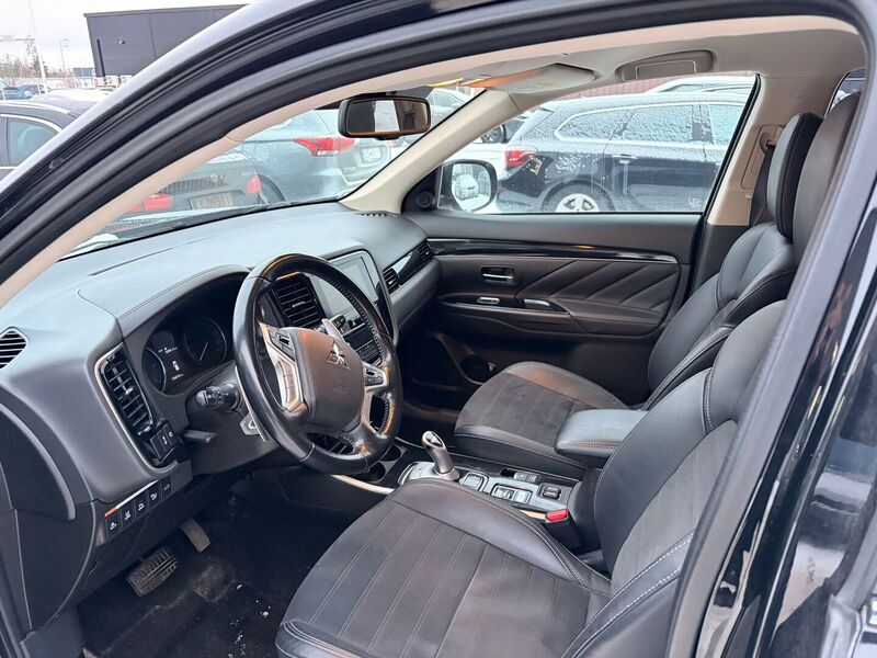 Mitsubishi Outlander PHEV vaihtoauto