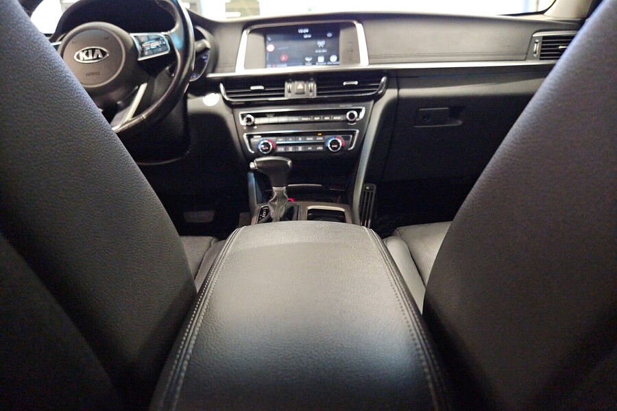 Kia Optima vaihtoauto