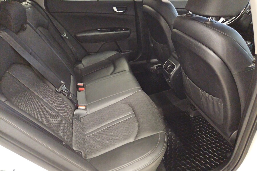 Kia Optima vaihtoauto