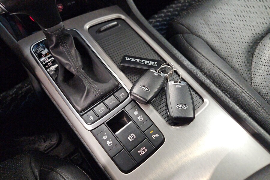 Kia Optima vaihtoauto