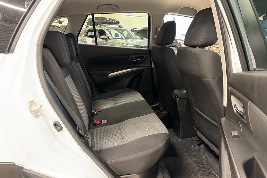 Suzuki S-Cross vaihtoauto