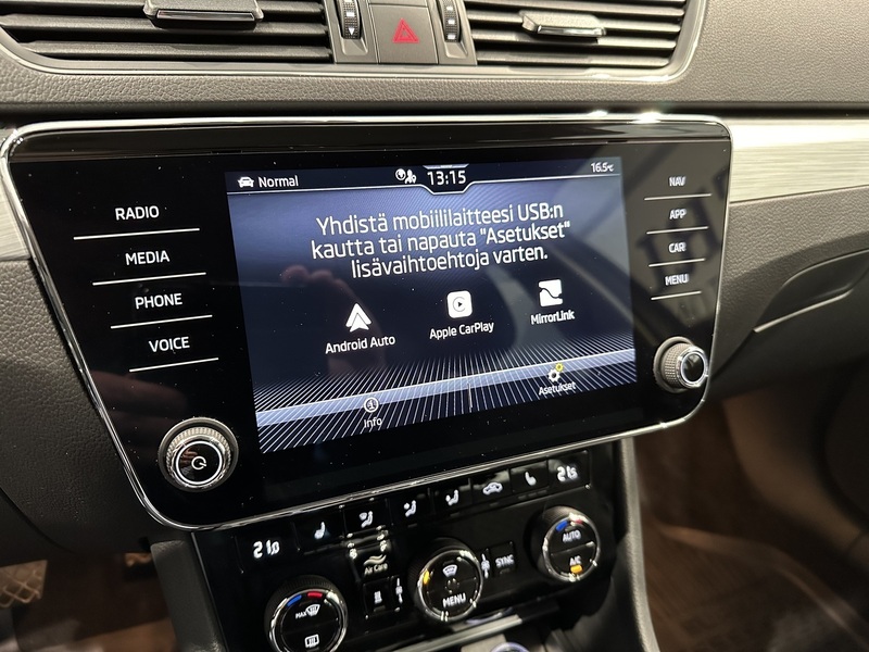 Skoda Superb vaihtoauto