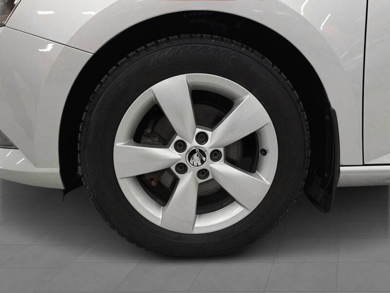 Skoda Fabia vaihtoauto