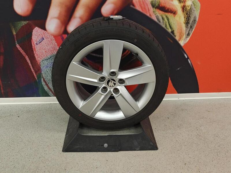 Skoda Fabia vaihtoauto