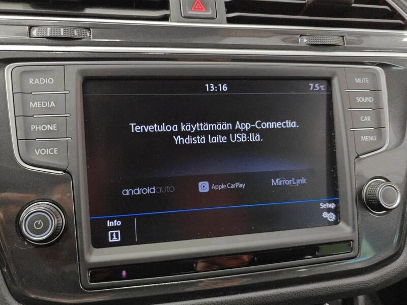 Volkswagen Tiguan vaihtoauto