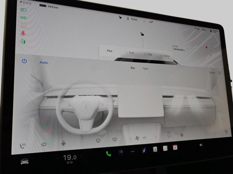 Tesla Model Y vaihtoauto