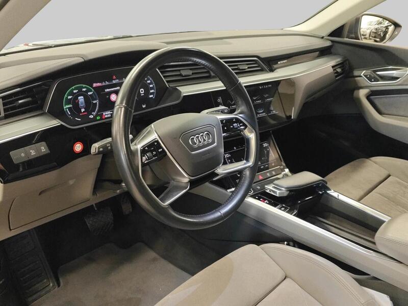 Audi e-tron vaihtoauto