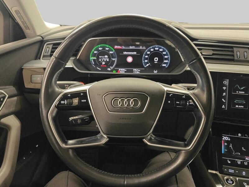 Audi e-tron vaihtoauto