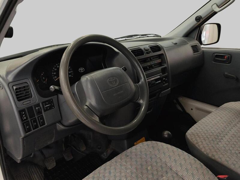 Toyota Hiace vaihtoauto