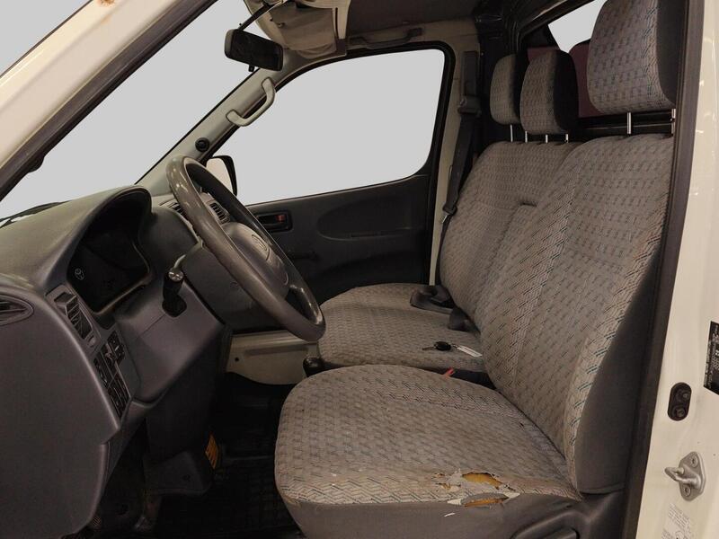 Toyota Hiace vaihtoauto