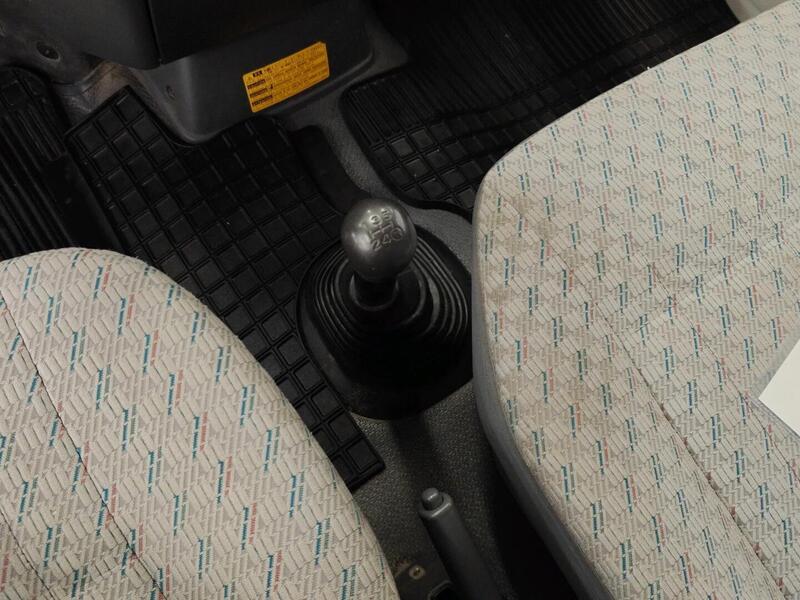 Toyota Hiace vaihtoauto
