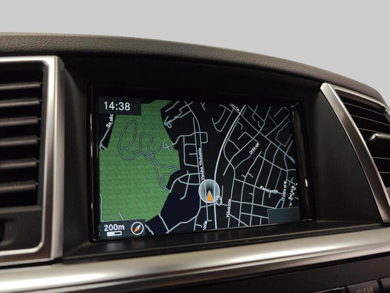 Mercedes-Benz ML vaihtoauto