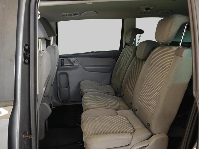 SEAT Alhambra vaihtoauto