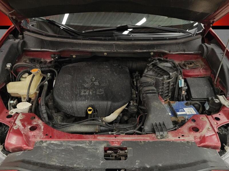 Mitsubishi Outlander vaihtoauto